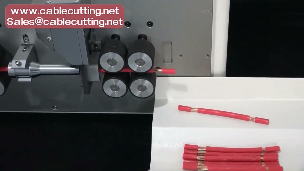 825/835 Automatische Draadstripmachine met Aanraakscherm - 8 Wielen voor Efficiënt Ontmantelen en Snijden