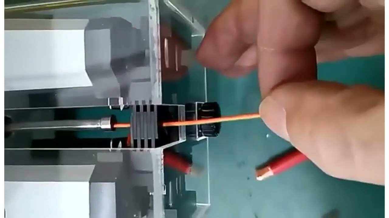 Inductieve Zuivere Elektrische Kabelstripmachine | Automatische Draadverwerking