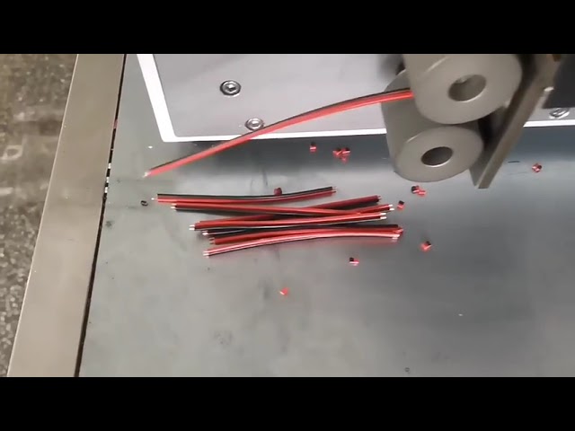 Kleine kabel snij- en stripmachine - 0-1-4 spmm - Hoge efficiëntie voor productielijnen
