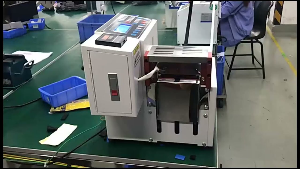 Automatische hete snijmachine voor plastic riemen, polyester touw en nylon webbing – schoon en efficiënt snijden