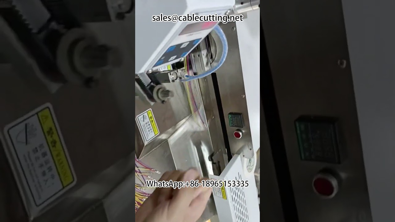 Multifunctionele vijfaderige dubbelkoppige aansluitmachine met nasmelten en strippen