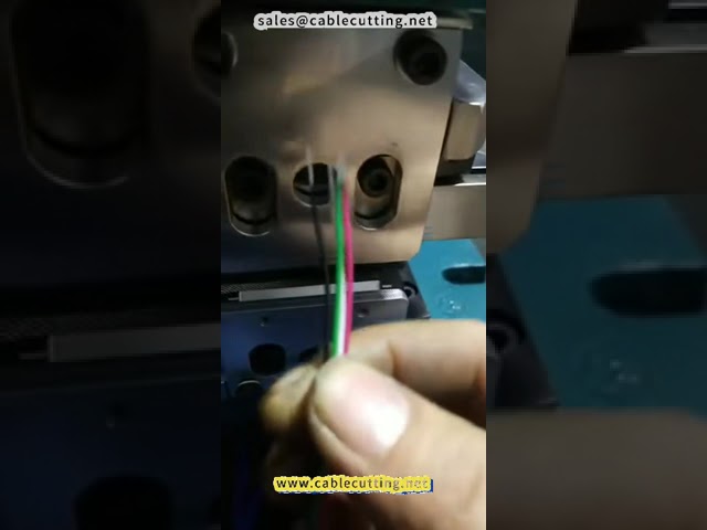 3FN Automatische kabelstrip- en twistmachine | Efficiënte draadverwerking