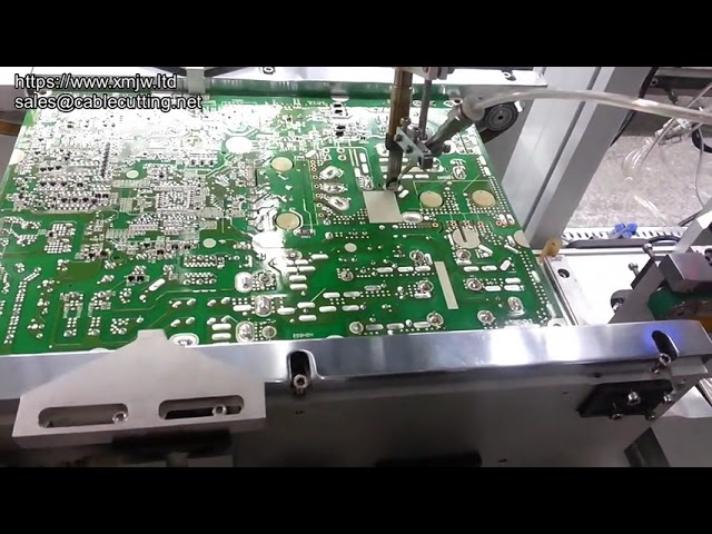Automatische Soldeerrobot voor LED - Snelle Draadverwerking & Productieautomatisering