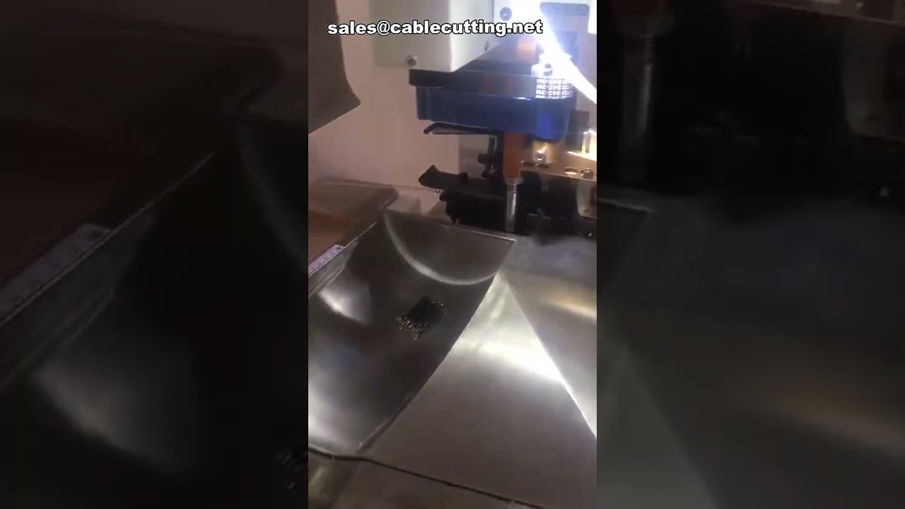 Automatische Krimp- en Stripmachine | Tweezijdige Krimpmachine voor Industriële Toepassingen