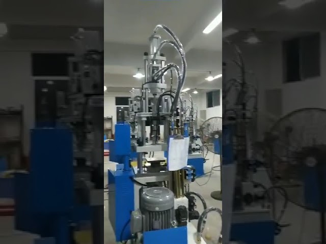 Lagedruk Verticale Spuitgietmachine 20T - Voor PVC Elektronische Draad en Kunststof
