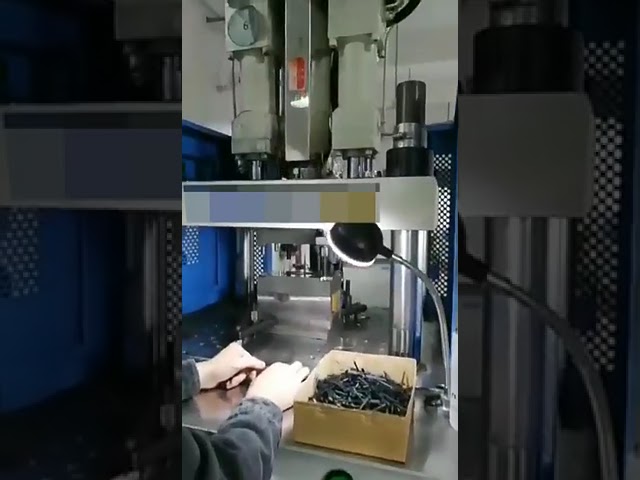 Verticale & Horizontale Spuitgietmachine voor Vloeibaar Silicone en Kunststof – Perfect voor Brillen en Telefoonhoesjes