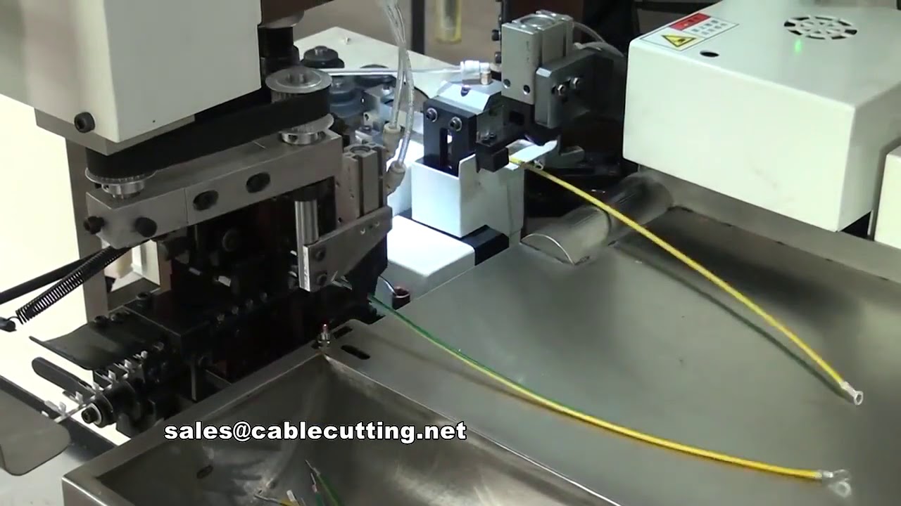 Volautomatische tweekoppige draadstripper & terminalkrimpmachine voor beide uiteinden