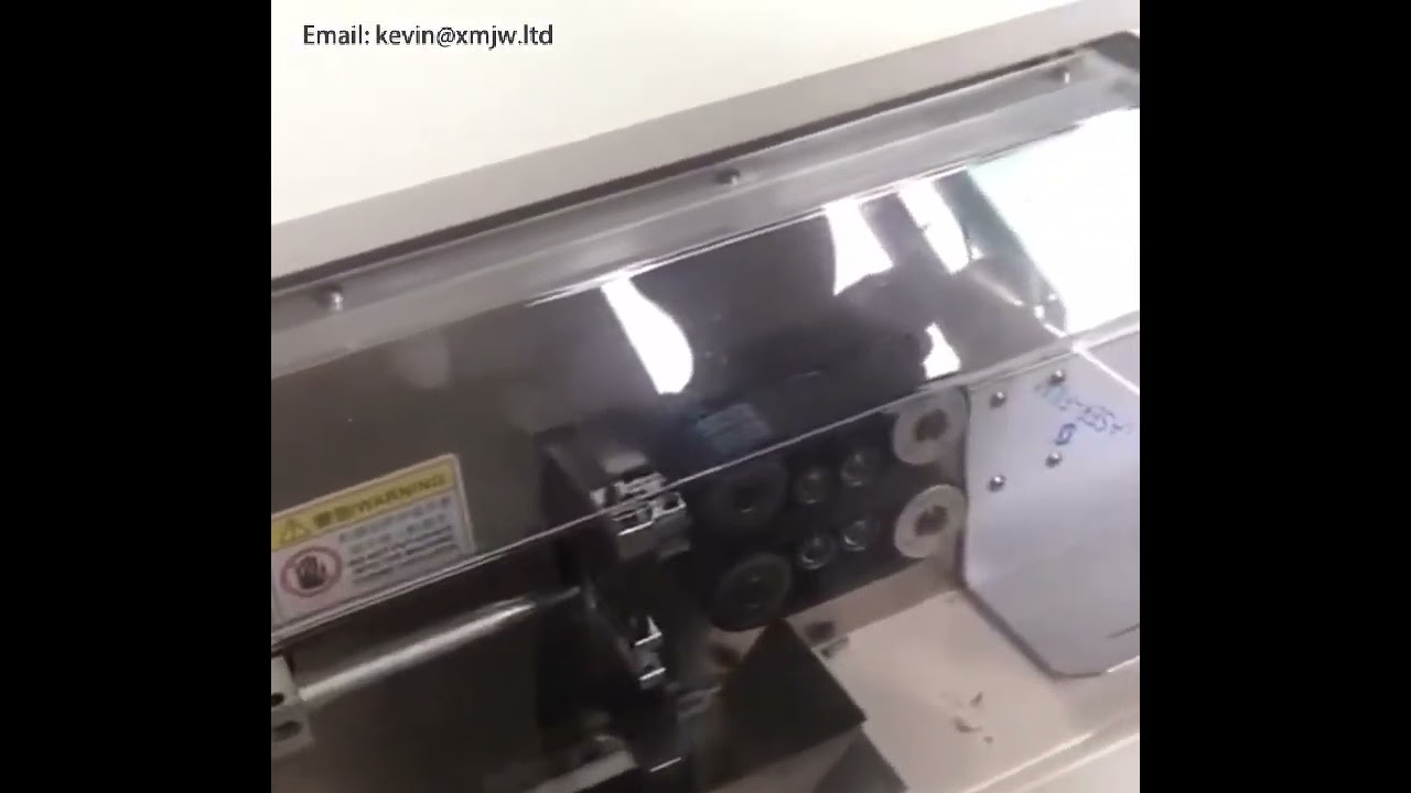 Automatische omhulseldraad stripmachine - Geïntegreerd snijden & strippen (Multi C)