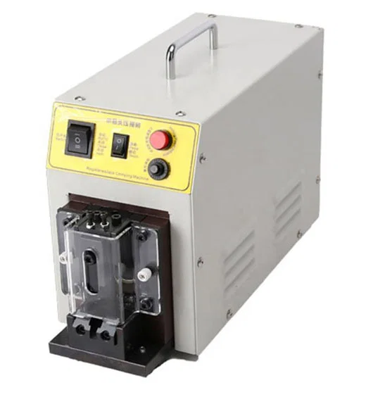 RJ45 Krimpmachine - RJ45-krimpmachine